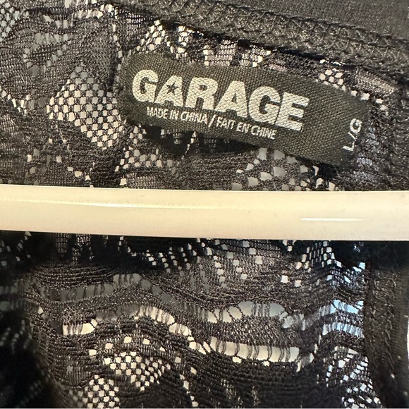 Lace Black T-shirt - Picture 3 of 3